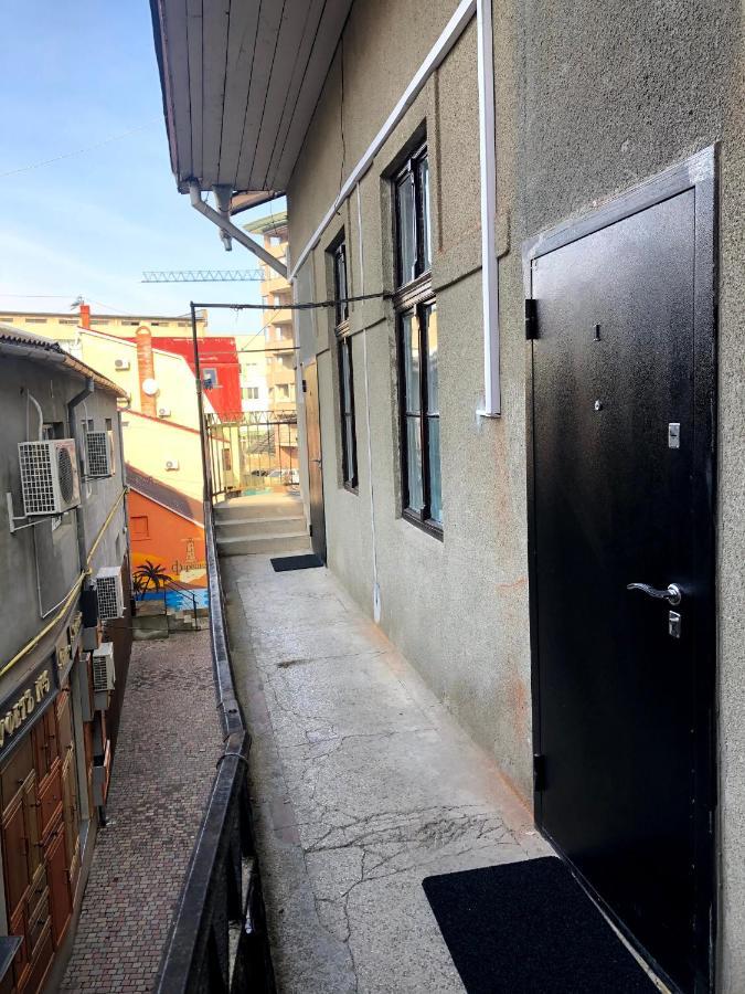 Gil Apartments, Korzo 7,2 Centre Uschhorod Exterior foto